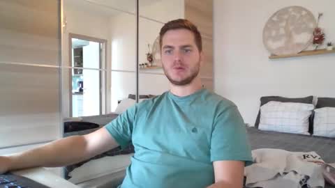 syl092 online show from 5, 10, 2025