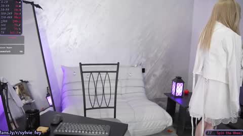 Sylvie online show from 18, 10, 2025