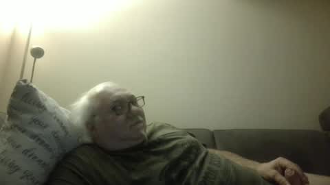 synek65 online show from 15, 12, 2024