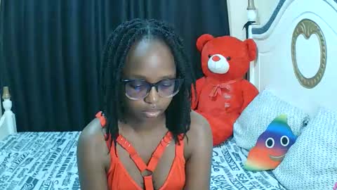 Snapshot of t_okyo chatting on 7, 4, 2026 TOKYO online show from 7, 4, 2026