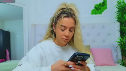 Snapshot of taahiraarabian chatting on 21, 1, 2025 Arianna online show from 21, 1, 2025