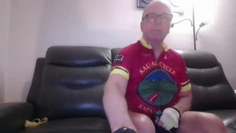 tacrunner66_ online show from 17, 2, 2025