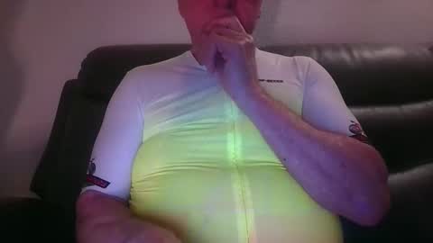 tacrunner66_ online show from 21, 11, 2025