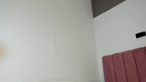 Tahira online show from 9, 4, 2026