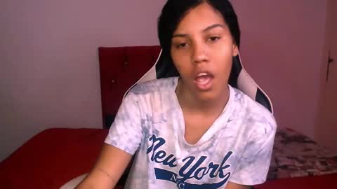 Tainara online show from 20, 10, 2025