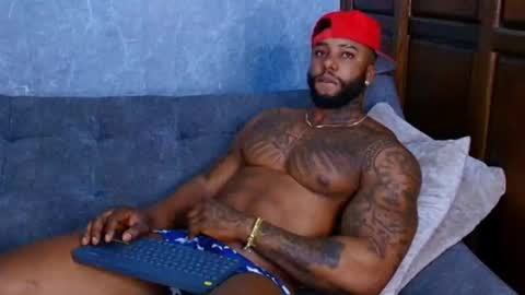 Tairon Tucke online show from 21, 2, 2025