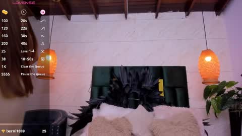 Taissa online show from 20, 2, 2025