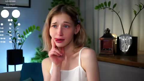 Mia online show from 25, 2, 2025