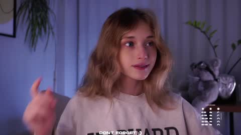 Mia online show from 11, 9, 2025