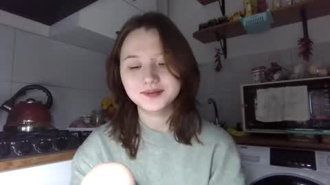 Snapshot of tajuanadelfelder chatting on 21, 11, 2025 Lily online show from 21, 11, 2025