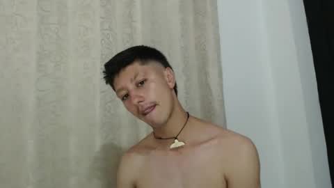 Snapshot of talhi_ chatting on 4, 12, 2024 talhi_ online show from 4, 12, 2024