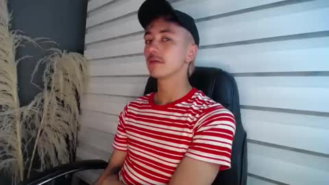 Snapshot of talhi_ chatting on 23, 1, 2025 talhi_ online show from 23, 1, 2025