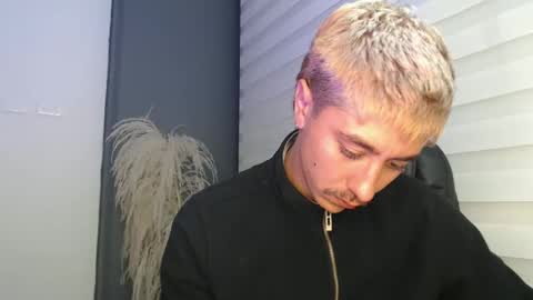 Snapshot of talhi_ chatting on 5, 2, 2025 talhi_ online show from 5, 2, 2025