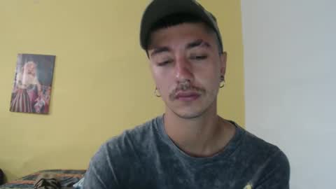 Snapshot of talhi_ chatting on 21, 11, 2025 talhi_ online show from 21, 11, 2025