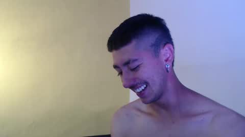 Snapshot of talhi_ chatting on 22, 11, 2025 talhi_ online show from 22, 11, 2025