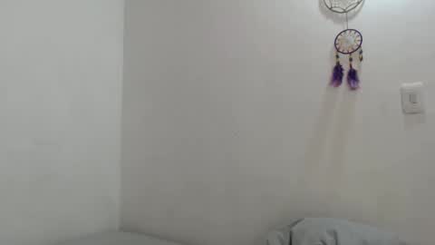 Snapshot of talhi_ chatting on 17, 12, 2025 talhi_ online show from 17, 12, 2025