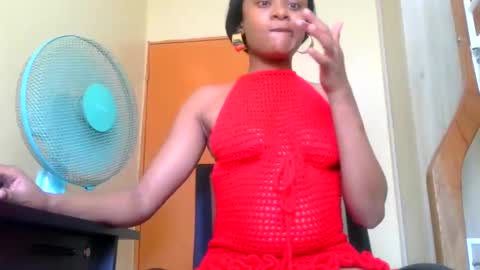 heyim talia online show from 4, 3, 2025