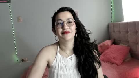Snapshot of talia_mystic chatting on 29, 4, 2026 Talia mia online show from 29, 4, 2026