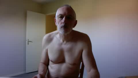 Snapshot of taliesin4321 chatting on 30, 4, 2026 Jack Pierrot online show from 30, 4, 2026
