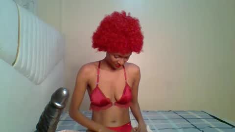 talisha smiles online show from 13, 4, 2026