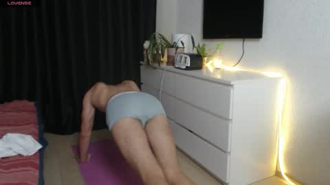 tall_sam online show from 15, 9, 2025