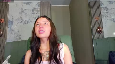 Snapshot of tamara_aa chatting on 4, 11, 2025 Tamara online show from 4, 11, 2025