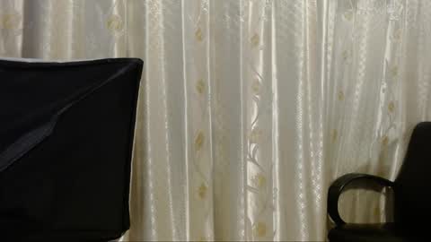 Tammy Modelo independiente YEAH online show from 2, 10, 2025