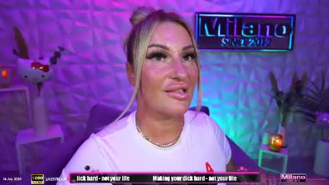 Snapshot of tamaramilano chatting on 16, 7, 2026 TamaraMilano online show from 16, 7, 2026
