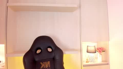 Tami online show from 1, 11, 2025