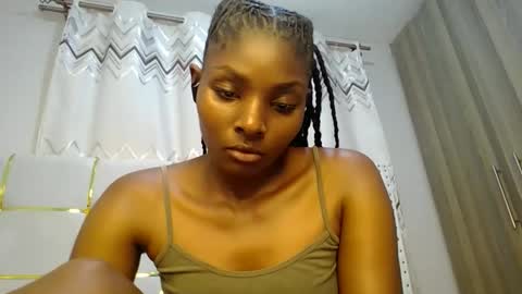 Snapshot of tamia538235 chatting on 5, 2, 2025 tamia online show from 5, 2, 2025