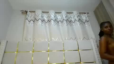 Snapshot of tamia538235 chatting on 9, 2, 2025 tamia online show from 9, 2, 2025