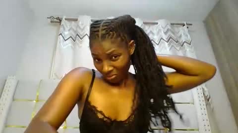 Snapshot of tamia538235 chatting on 16, 2, 2025 tamia online show from 16, 2, 2025