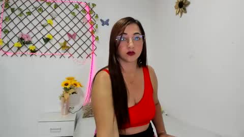 TamiDesire online show from 19, 4, 2026