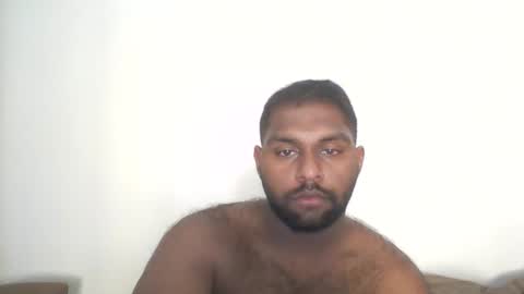 tamilpaiyan09 online show from 8, 4, 2026