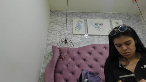 TAMMY  online show from 9, 1, 2025