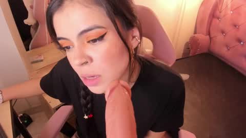 TAMMY  online show from 26, 2, 2025