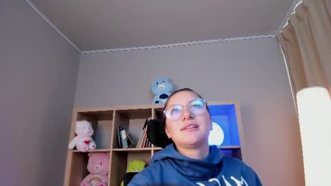 tammy_bellini_ online show from 8, 7, 2026