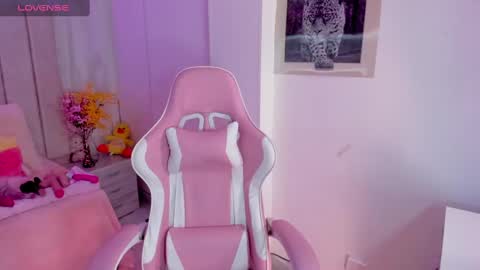 Snapshot of tammy_w chatting on 27, 2, 2025 Tammy online show from 27, 2, 2025