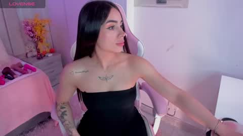 Snapshot of tammy_w chatting on 6, 3, 2025 Tammy online show from 6, 3, 2025