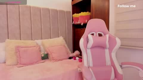 Snapshot of tammy_w chatting on 19, 9, 2025 Tammy online show from 19, 9, 2025