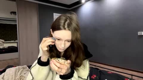 Snapshot of tammygosney chatting on 28, 4, 2026 Adriana online show from 28, 4, 2026
