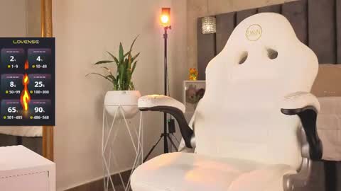 Snapshot of taniaa_diaz chatting on 2, 7, 2026 Tania Dias online show from 2, 7, 2026