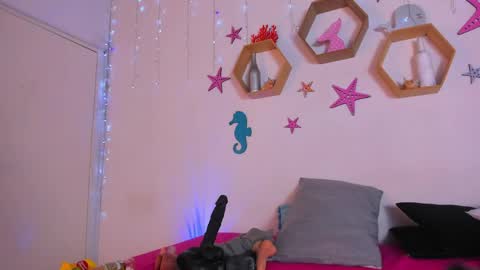 Snapshot of tanisha_curly chatting on 20, 4, 2026 3 Tanisha 3 online show from 20, 4, 2026