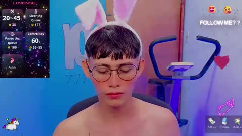 Snapshot of tanjiro_cute chatting on 10, 6, 2026 Andres online show from 10, 6, 2026
