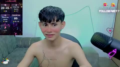Snapshot of tanjiro_cute chatting on 9, 7, 2026 Andres online show from 9, 7, 2026
