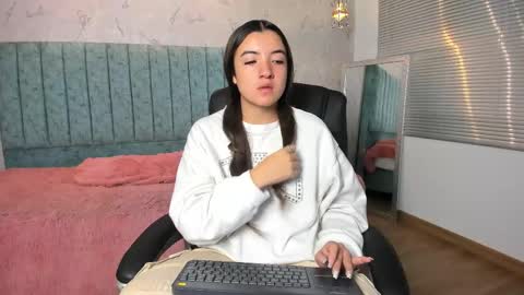 Snapshot of tara_parker chatting on 13, 2, 2026 Tara online show from 13, 2, 2026