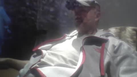 Snapshot of tarzeny77 chatting on 24, 5, 2026 tarzeny77 online show from 24, 5, 2026