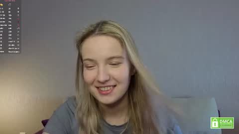 Snapshot of tashinapetitto chatting on 23, 6, 2026 Your Ressie online show from 23, 6, 2026
