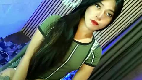   online show from 10, 11, 2025