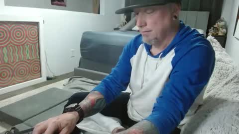 Tasticass1973 online show from 27, 2, 2025